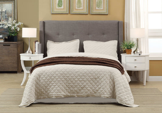 Geneva Madeleine - Wingback Platform Storage Bed