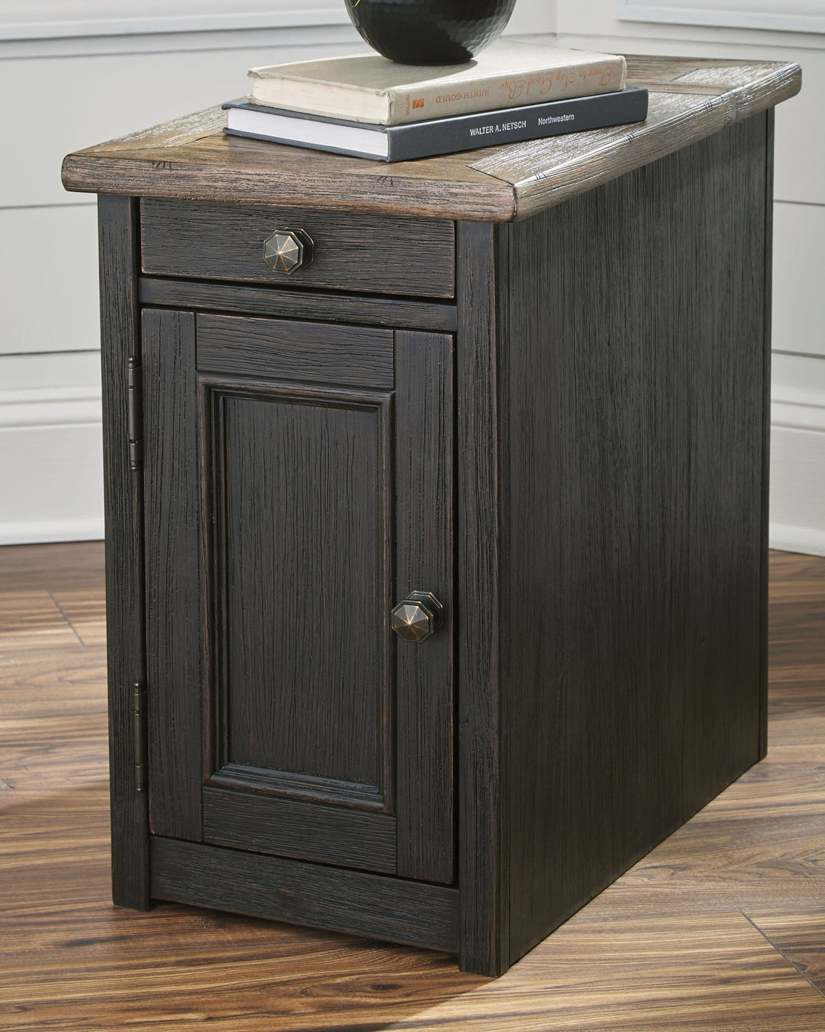 Tyler Creek - Chair Side End Table - Grayish Brown / Black