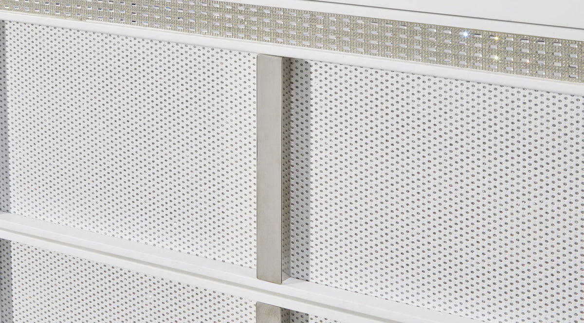 Chalanna - Five Drawer Chest - White