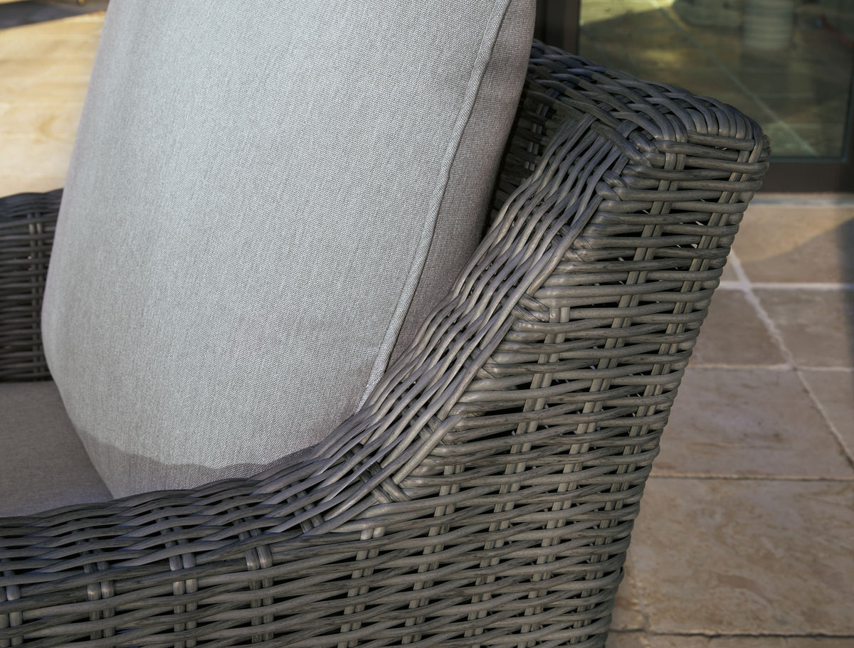 Elite Park - Swivel Lounge With Cushion - Gray