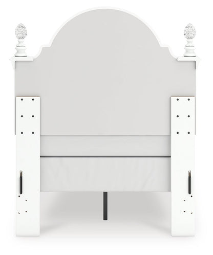 Kozlani - Upholstered Panel Bed