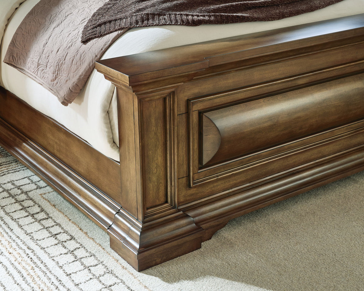 Frantanna - Panel Bed
