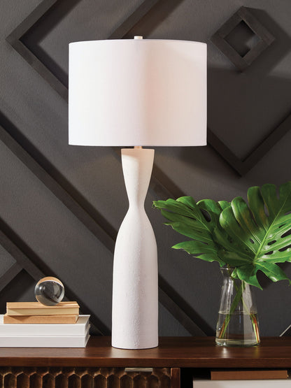 Davinford - Poly Table Lamp - White