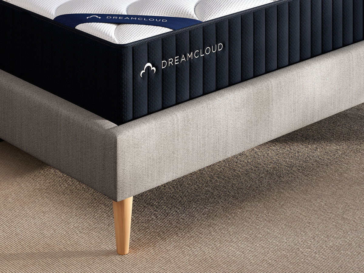 DreamCloud Classic Hybrid - Mattress