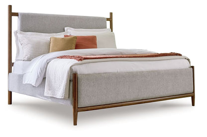 Lyncott - Upholstered Bed