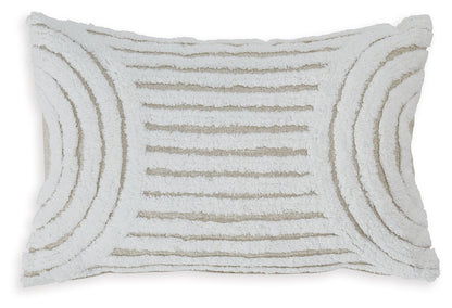 Farissen - Pillow (Set of 4) - White / Tan