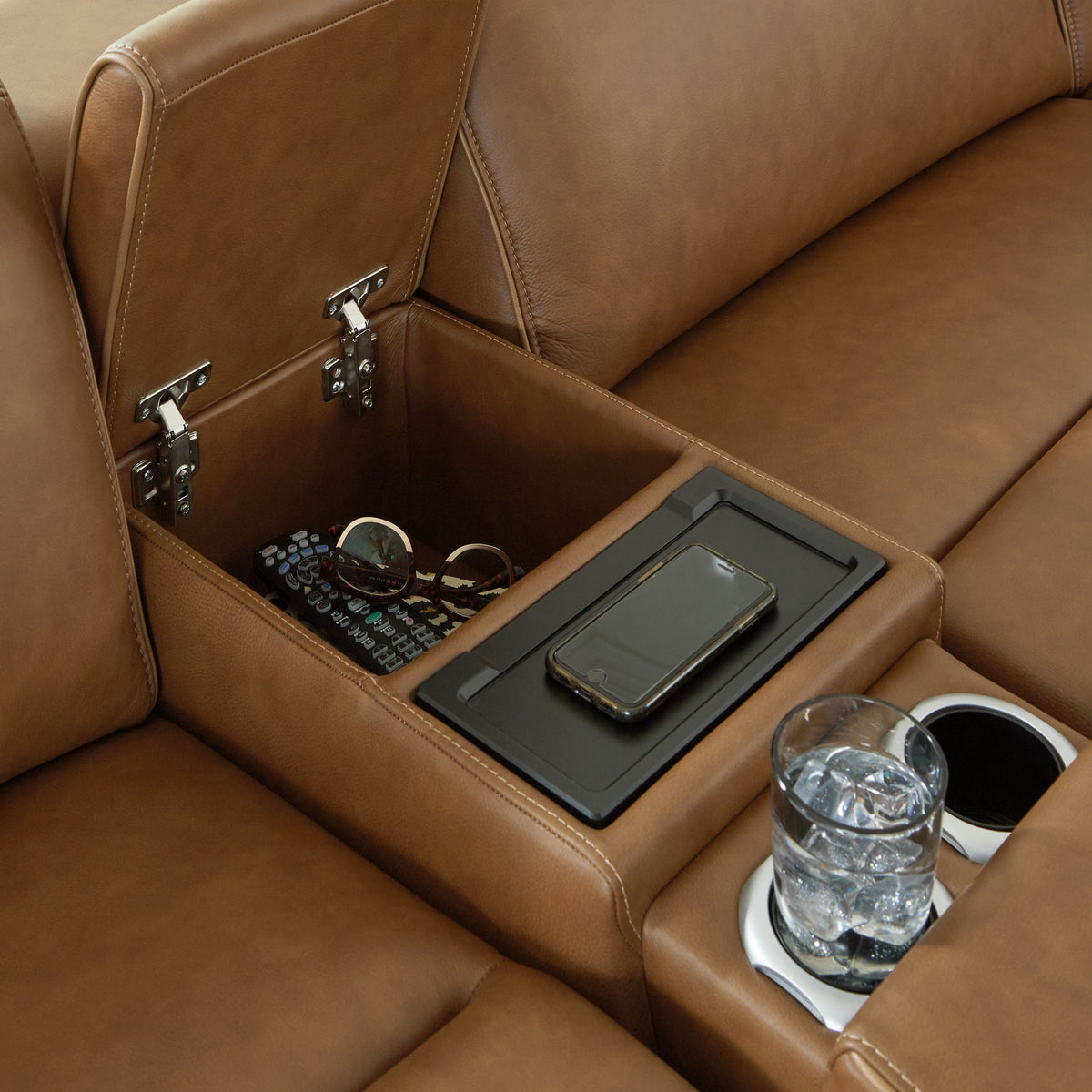 Magic Man - Reclining Sectional