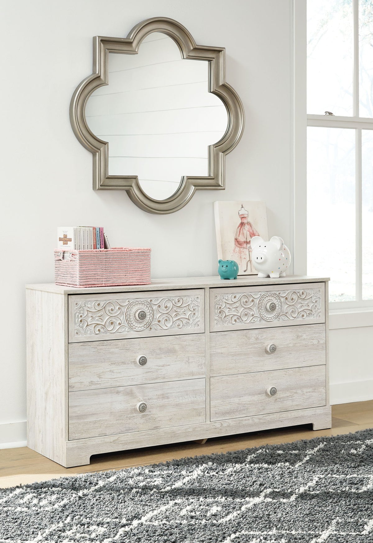 Paxberry - Six Drawer Dresser - Weatherworn - Whitewash