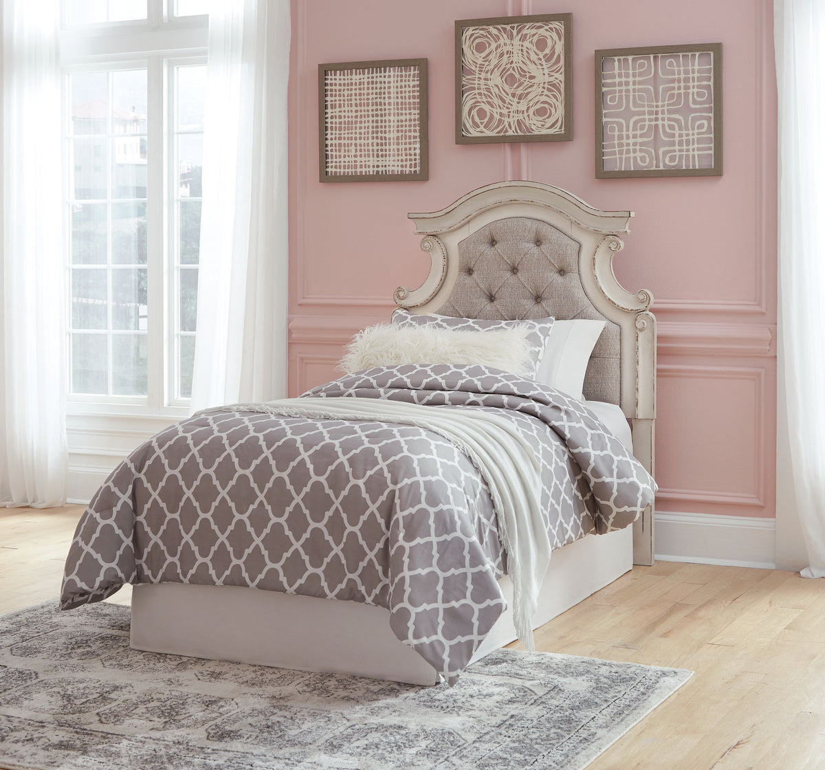 Realyn - Twin UPH Panel Headboard - Chipped White