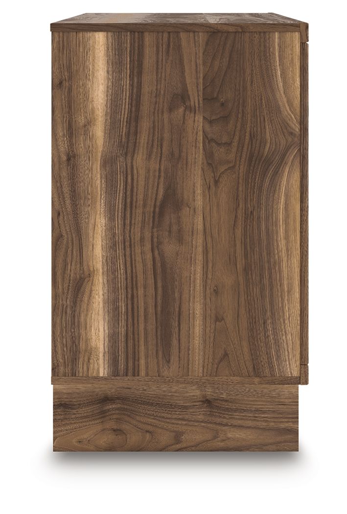 Chirason - Six Drawers Dresser
