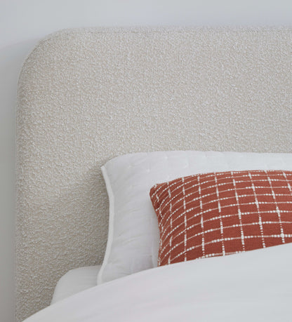Virgil Off-White - Upholstered Platform Bed (2026)