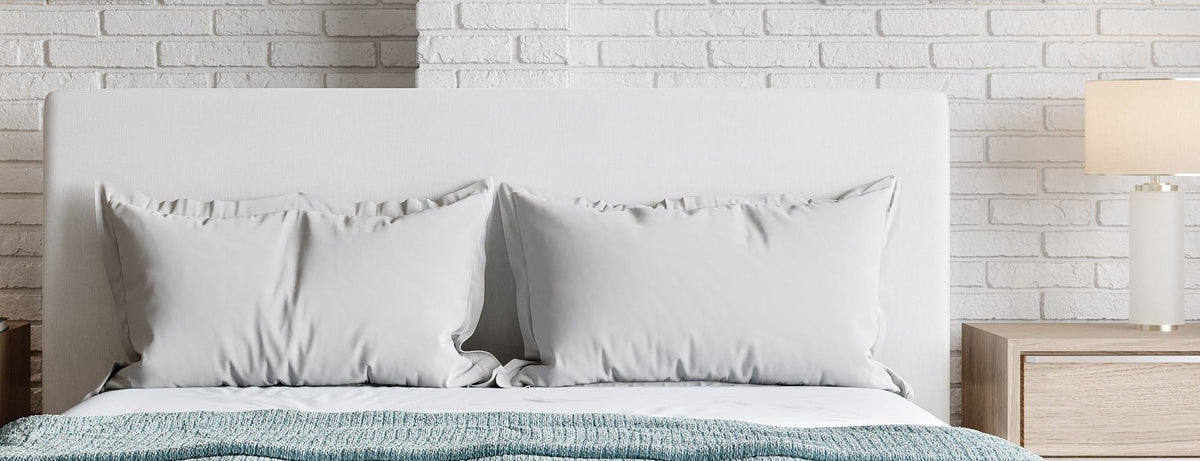 One - Full Upholstered Footboard Storage Bed - Pearl (2026)