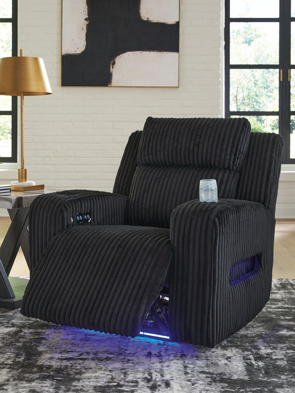 Forest Lake - Power Recliner With Adj Headrest - Black
