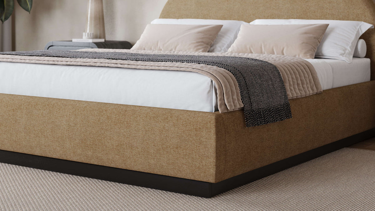 Fam Flex - Upholstered Bed (2026)