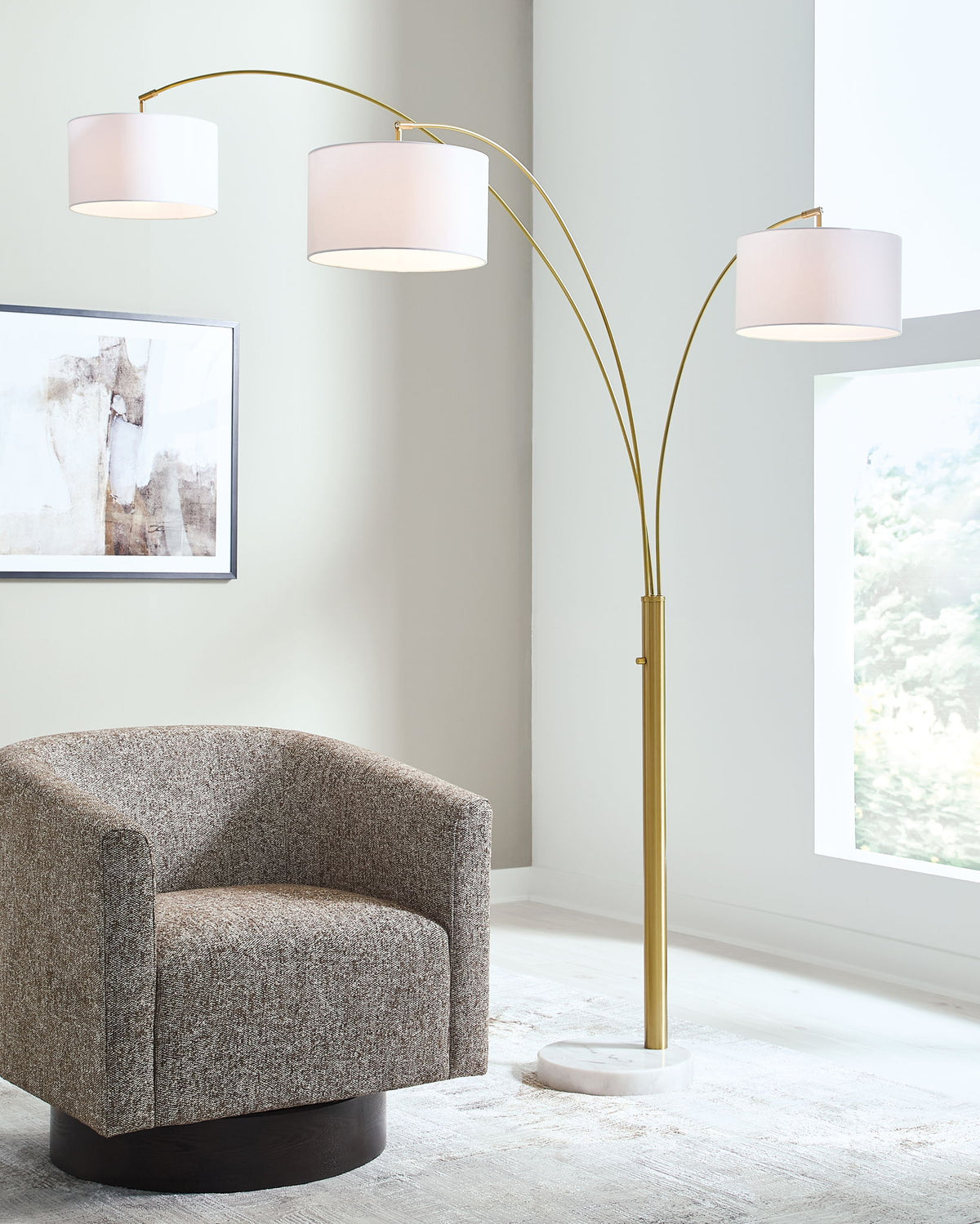 Valo - Metal Arc Lamp - Gold Finish
