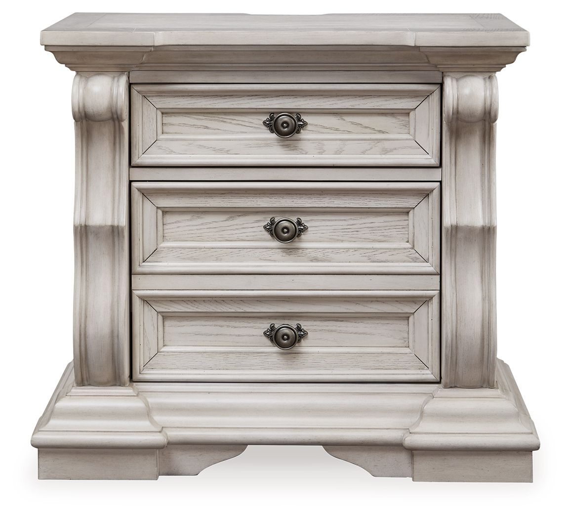 Bruchandi - Three Drawer Night Stand - Antique White