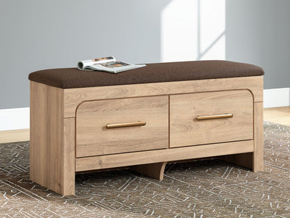 Kinlanni - Bedroom Upholstered Storage Bench - Tan / Brown