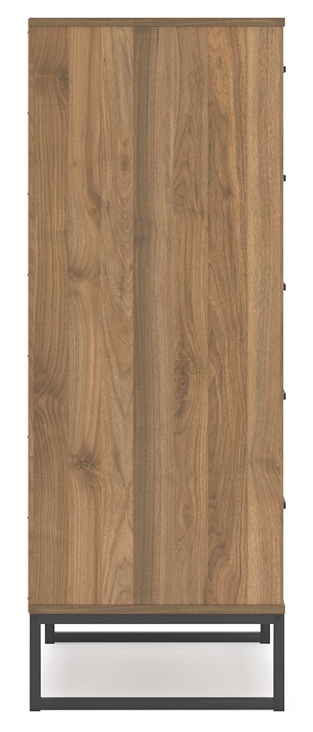Deanlow - Five Drawer Chest - Honey