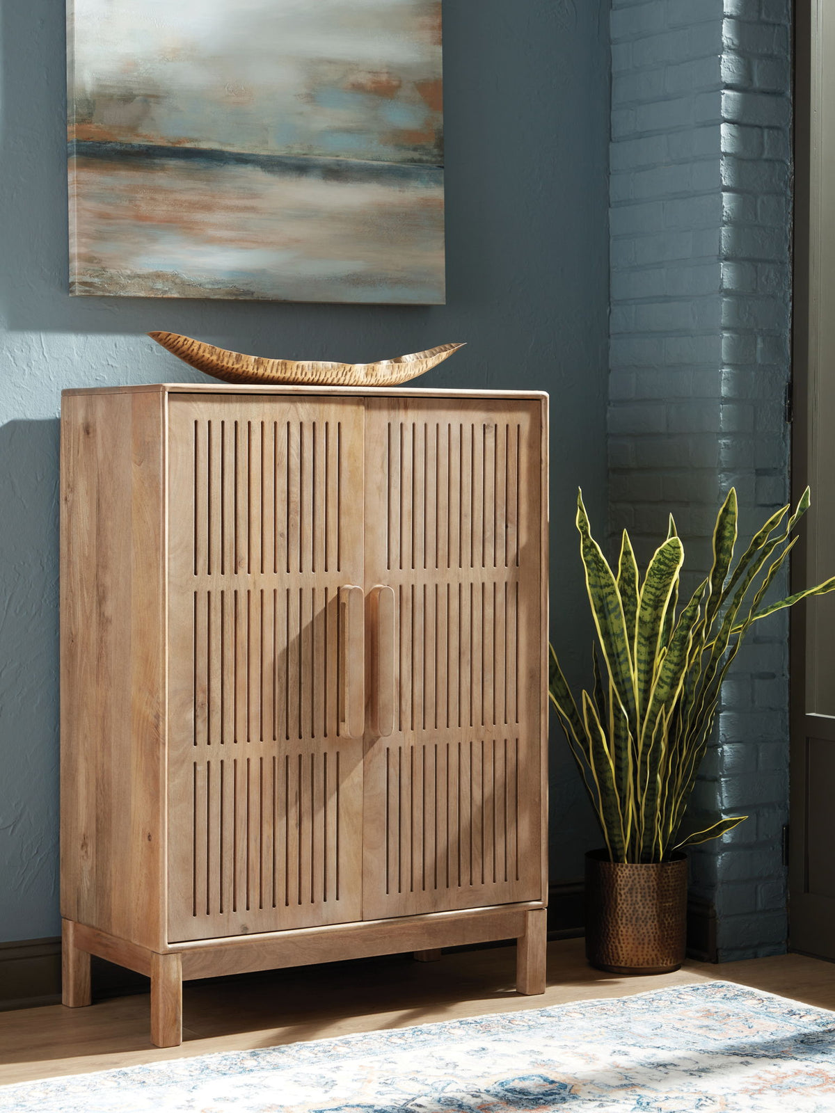 Pellamour - Bar Cabinet - Natural Brown