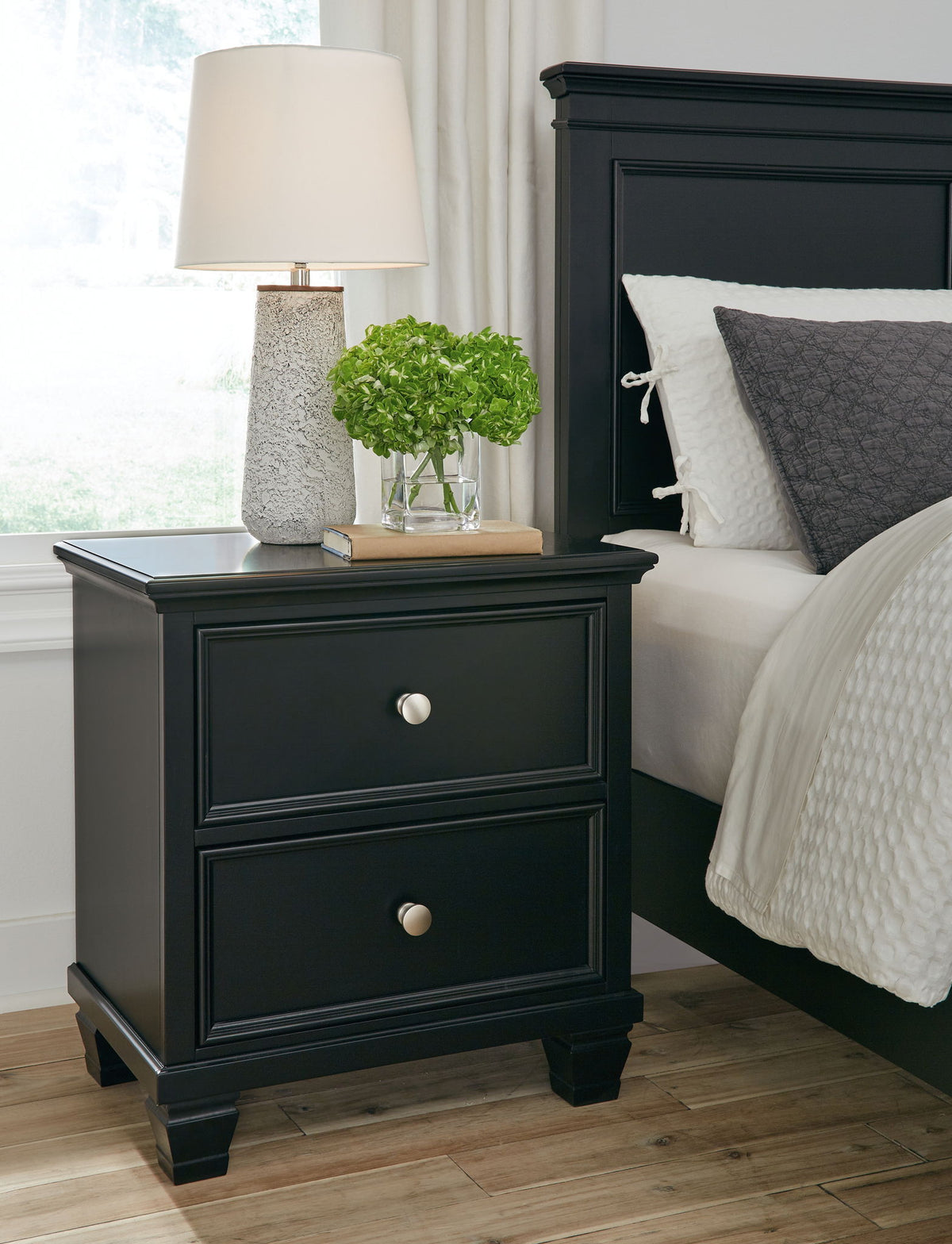 Lanolee - Two Drawer Nightstand - Black